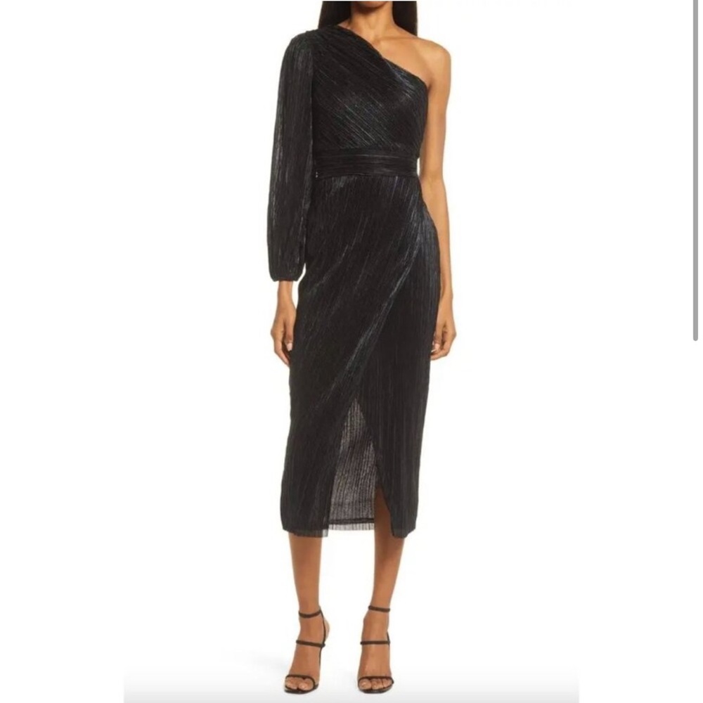 REVOLVE- SAYLOR- Alora Plisse One Shoulder MIDI Dress Black Metallic Size Medium